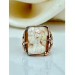 Gold Cameo Ring