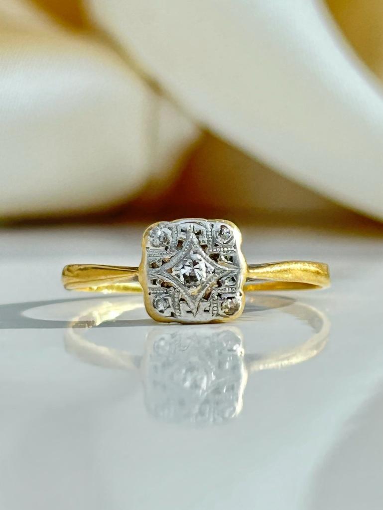 18ct & platinum Diamond Art Deco Ring