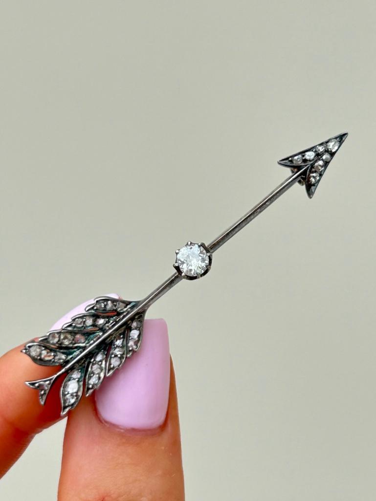 Outstanding Antique Large Diamond Jabot Arrow Pin Brooch in Antique Box