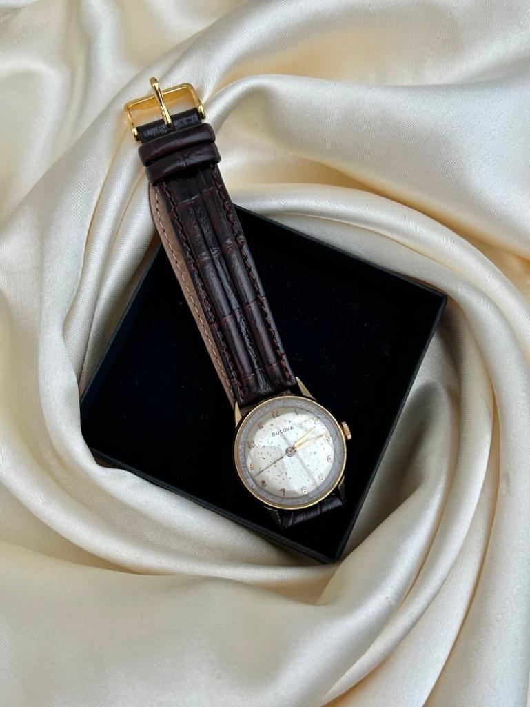 14ct Gold BULOVA Leather Strap Wrist Watch - Image 2 of 5