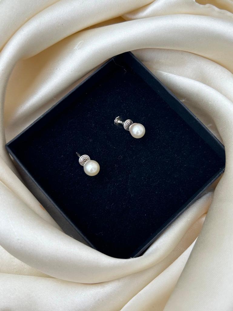 14ct White Gold Pearl Earrings - Image 3 of 4