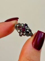 Antique 9ct Gold Garnet and Pearl Ring