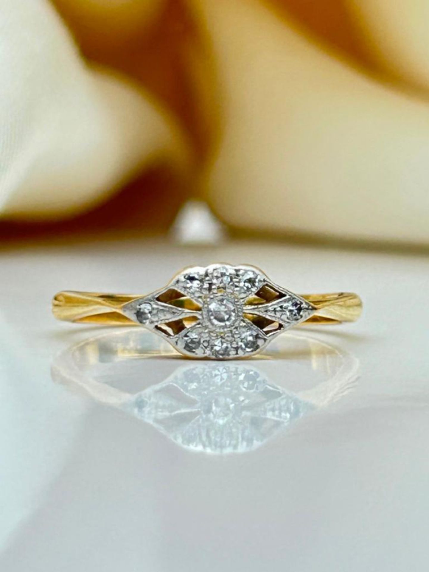 Sweet Antique Art Deco Era 18ct Yellow Gold Diamond Ring