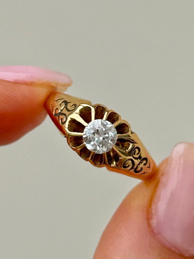 Antique 18ct Yellow Gold .50pt Diamond Belcher Ring C.1890