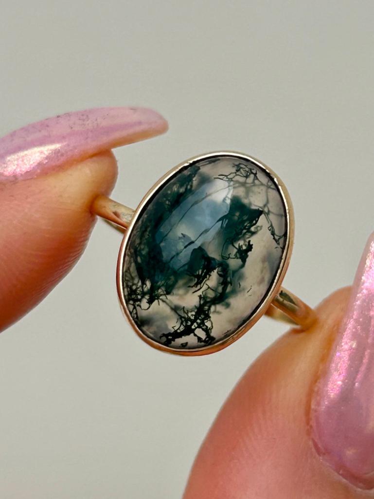 Wonderful 9ct Yellow Gold Moss Agate Ring - Image 4 of 6