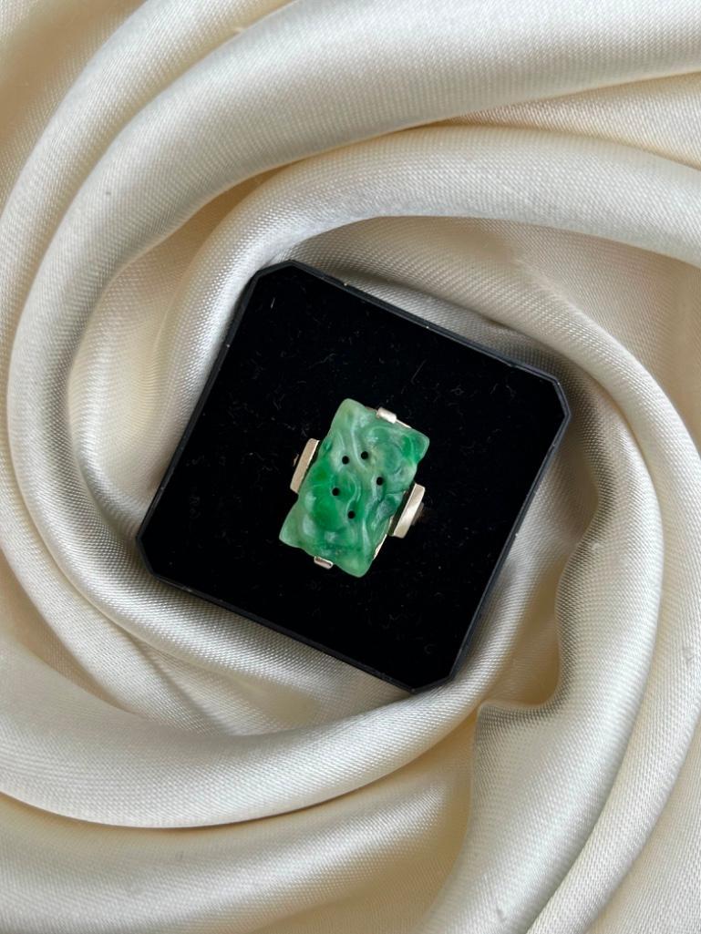 Antique Gold Panel Jade Ring - Image 4 of 5