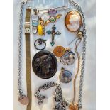 Antique & Vintage Large Mixed Jewellery Lot inc Cameo