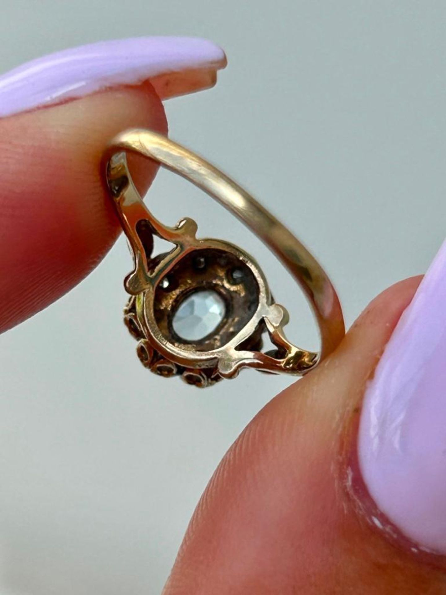 9ct Yellow Gold Aquamarine and Diamond Flower Ring - Image 5 of 7