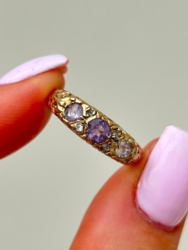 Sweet Amethyst 9ct Yellow Gold Ring - Image 2 of 7