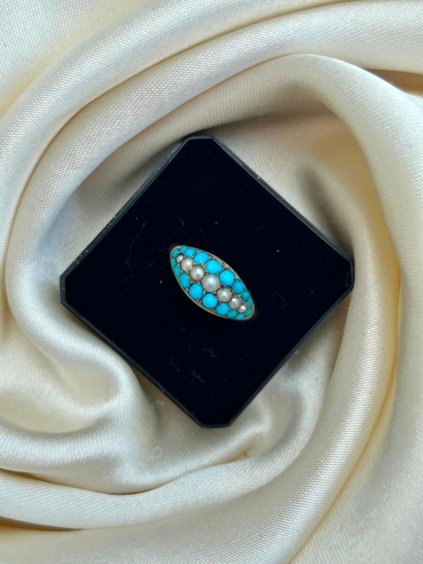 18ct Yellow Gold Turquoise and Pearl Pave Set Ring - Image 4 of 5