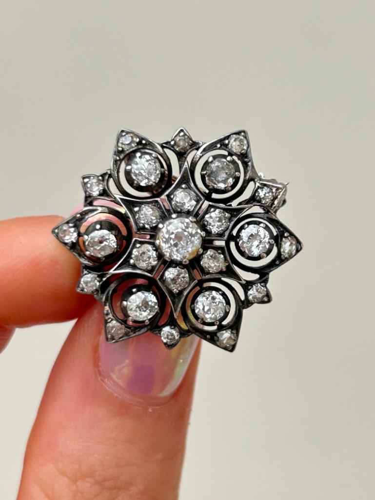 Wonderful Antique Diamond Flower / Starburst Pendant with Brooch Fittings - Image 4 of 8