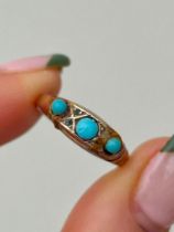 9ct Gold Turquoise and Diamond 3 Stone Ring