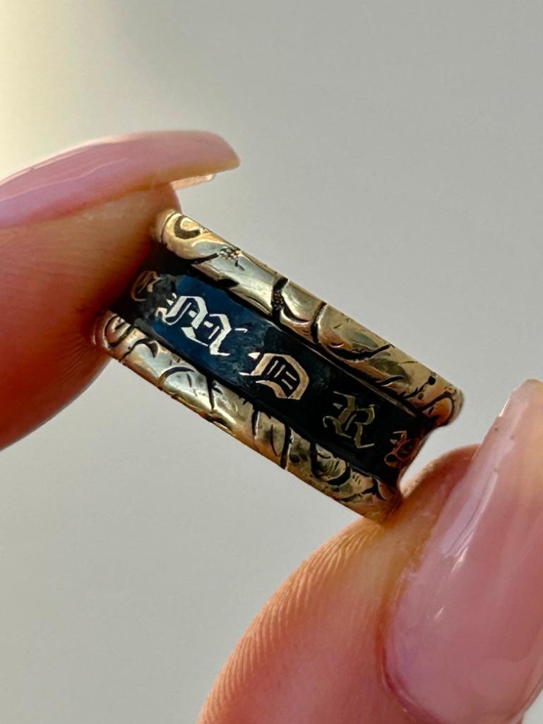 Antique 18ct Yellow Gold Wide Enamel Mourning Band Ring C.1823 - Image 4 of 11