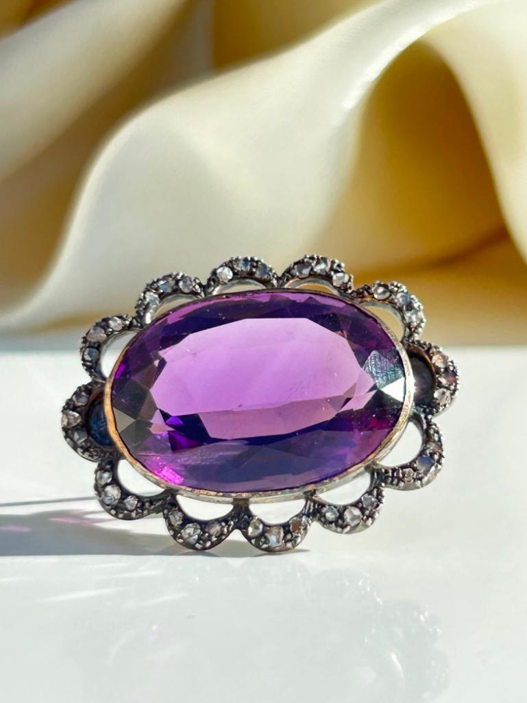 Chunky Antique 19ct Amethyst and Rose Cut Diamond Pretty Brooch in Gold - Image 5 of 7