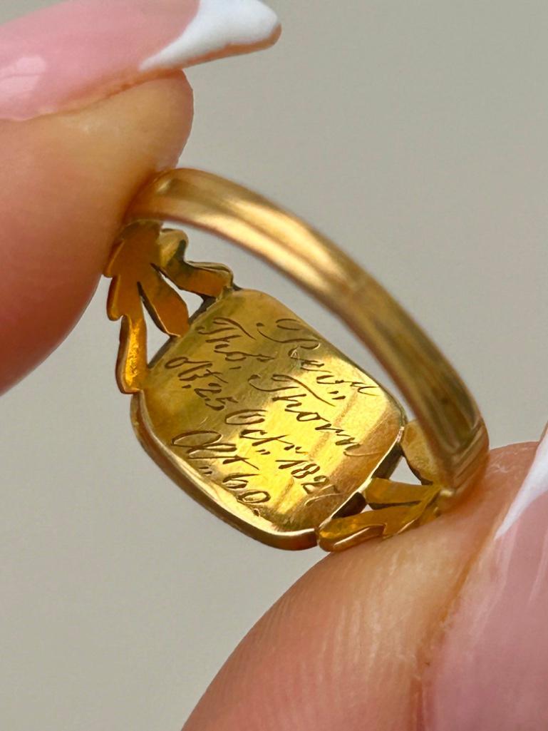 Antique c1827 18ct Yellow Gold Enamel Mourning Band Ring - Image 5 of 7