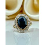 Large Vintage 9ct Gold Sapphire and Diamond Ring