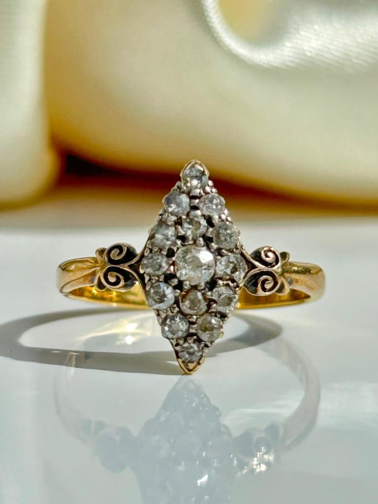 Antique 18ct Yellow Diamond Navette / Marquise Ring