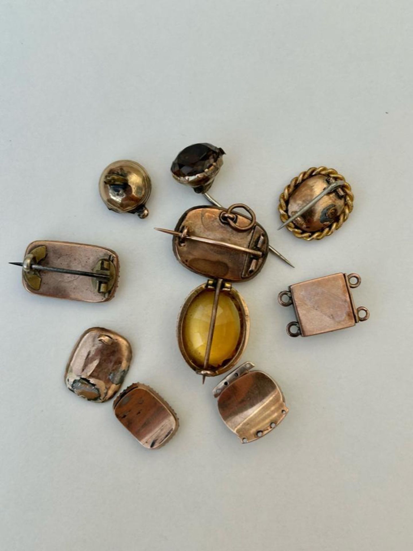 Mixed Lot of Antique Georgian Gold Brooches - Image 4 of 4