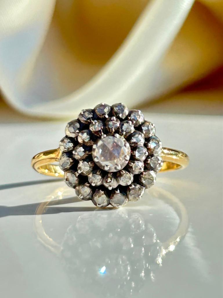 Antique 18ct Yellow Gold Diamond Cluster Ring