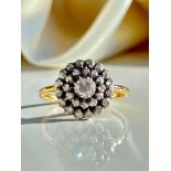Antique 18ct Yellow Gold Diamond Cluster Ring