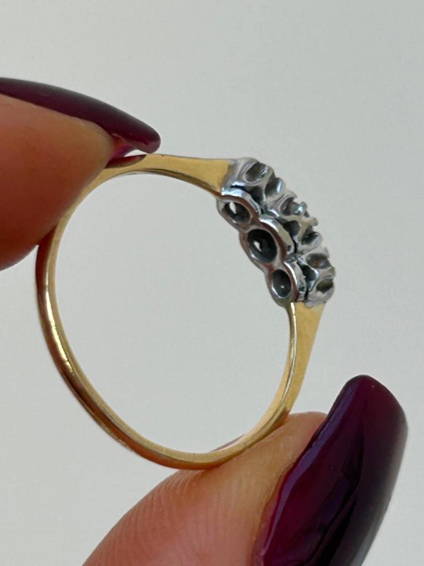 Yellow Gold Diamond 3 Stone Ring - Image 5 of 7