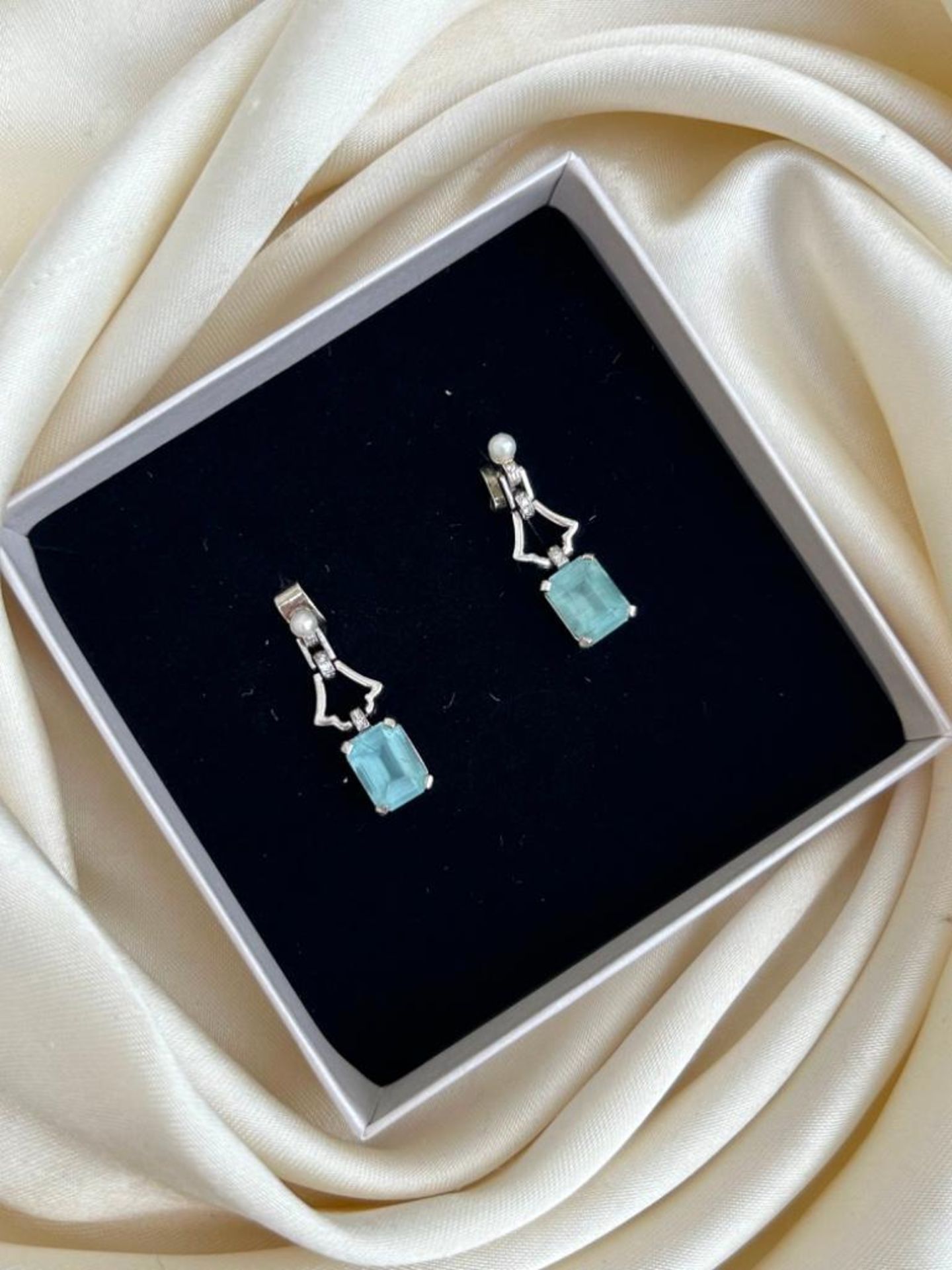 Aquamarine Diamond and Pearl 18ct White Gold Drop Earrings - Image 5 of 6