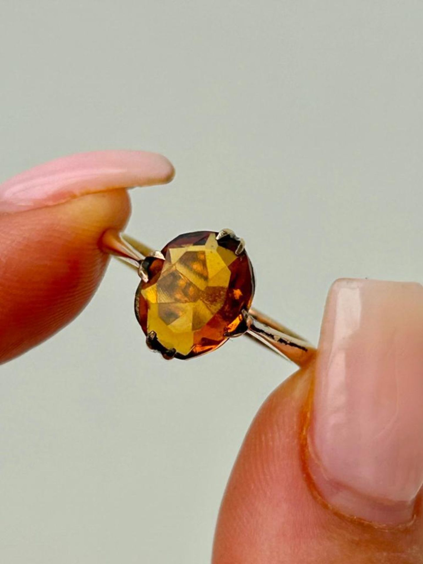 Sweet 9ct Gold Citrine Solitaire Ring