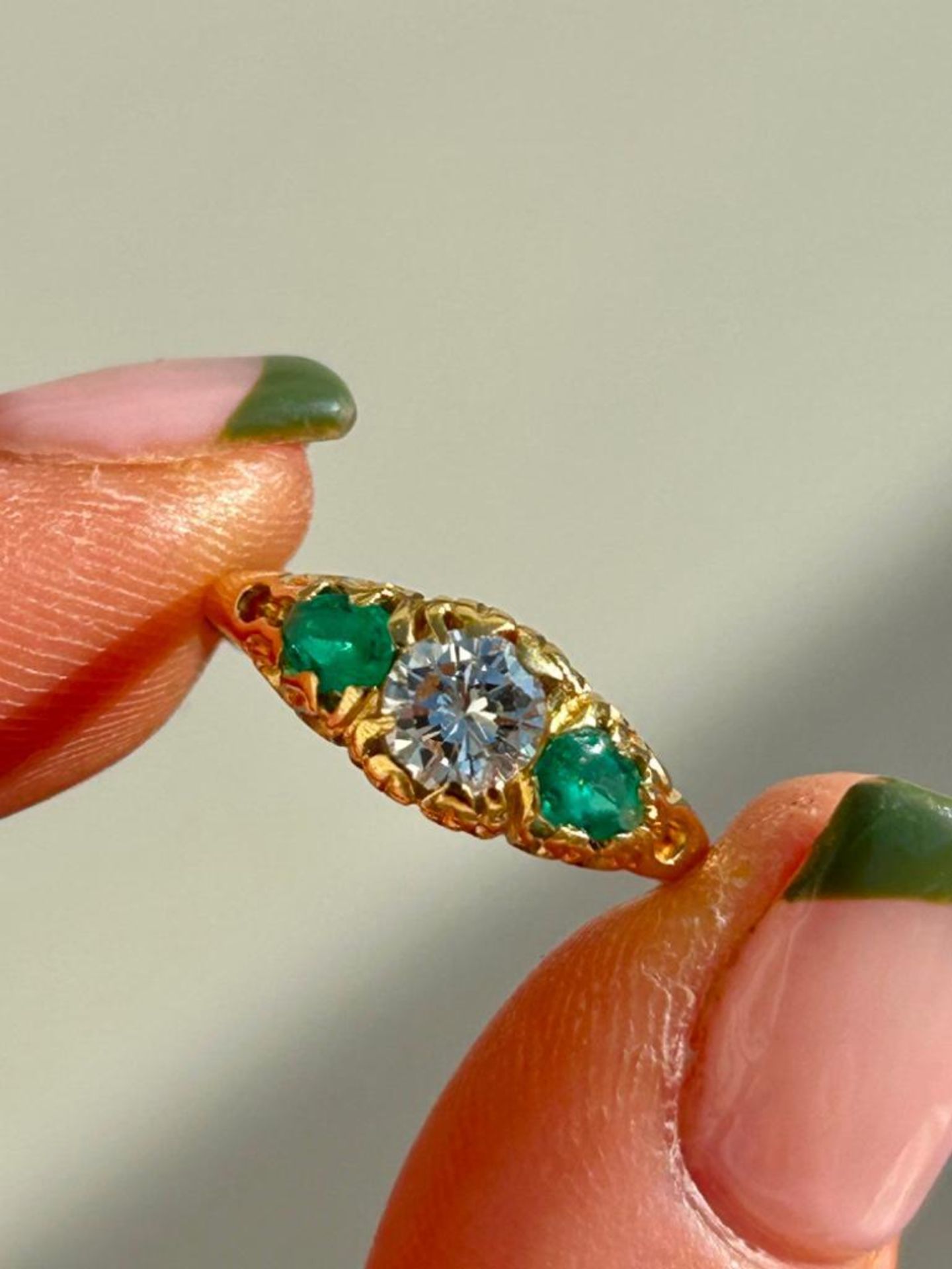 Antique 18ct Yellow Gold 3 Stone Emerald and Diamond Ring