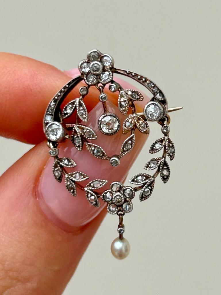 Sweet Antique Diamond Pendant in Antique Box - Image 5 of 7