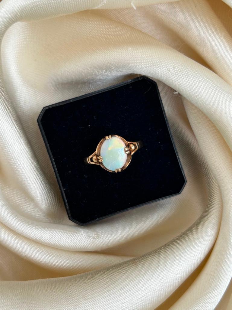 9ct Gold Opal Ring - Image 5 of 8