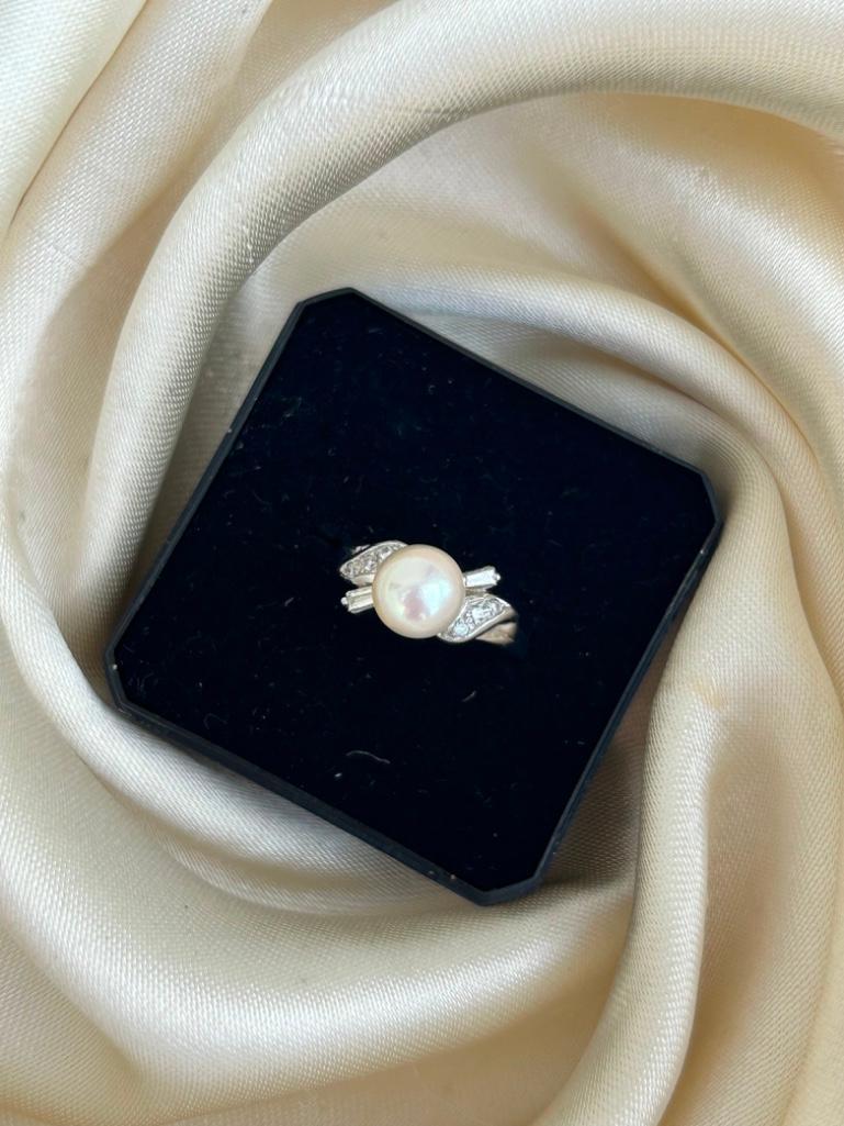Vintage 18ct White Gold Pearl and Diamond Twist Ring - Image 3 of 8