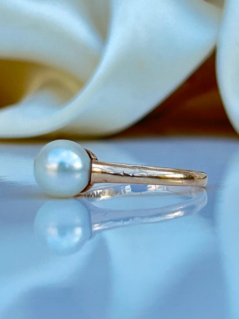 10ct Gold Pearl Ring - Image 3 of 9