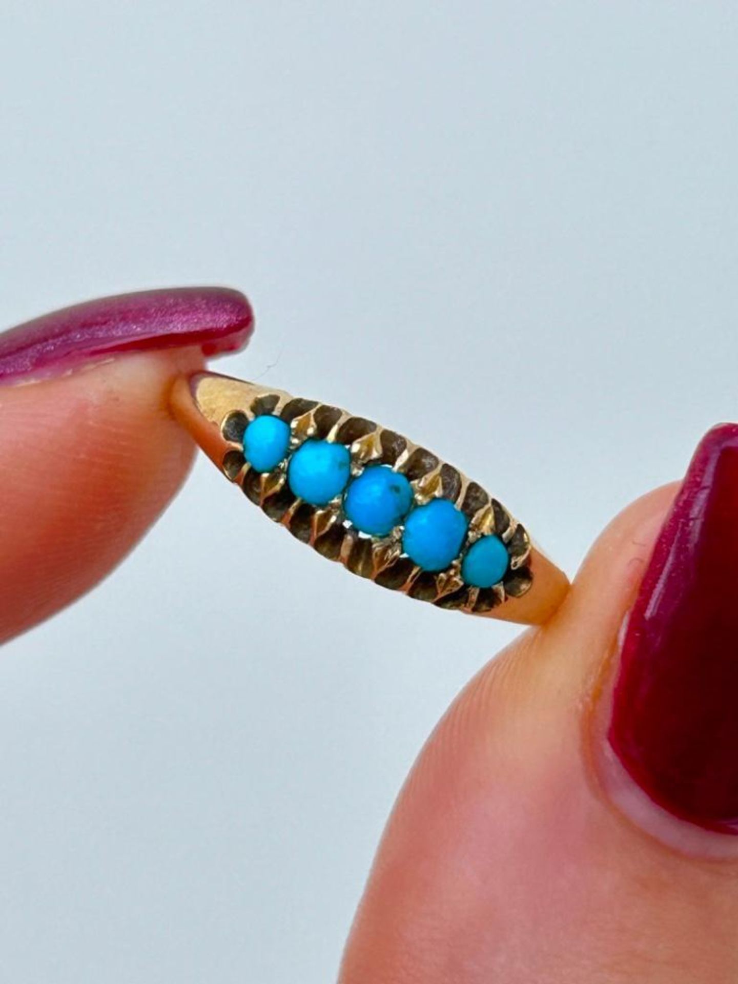 Sweet 9ct Gold Turquoise 5 Stone Ring - Image 2 of 7