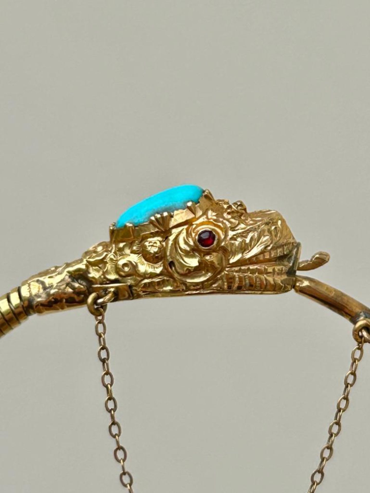 Antique 18ct Yellow Gold Snake Bangle with Turquoise Head in Box - Image 8 of 12
