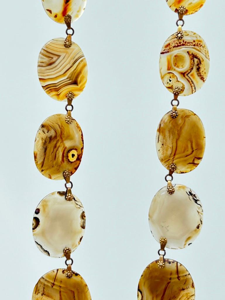 Antique Agate Suite Necklace / Bracelet and Brooch in Gold - Image 7 of 13