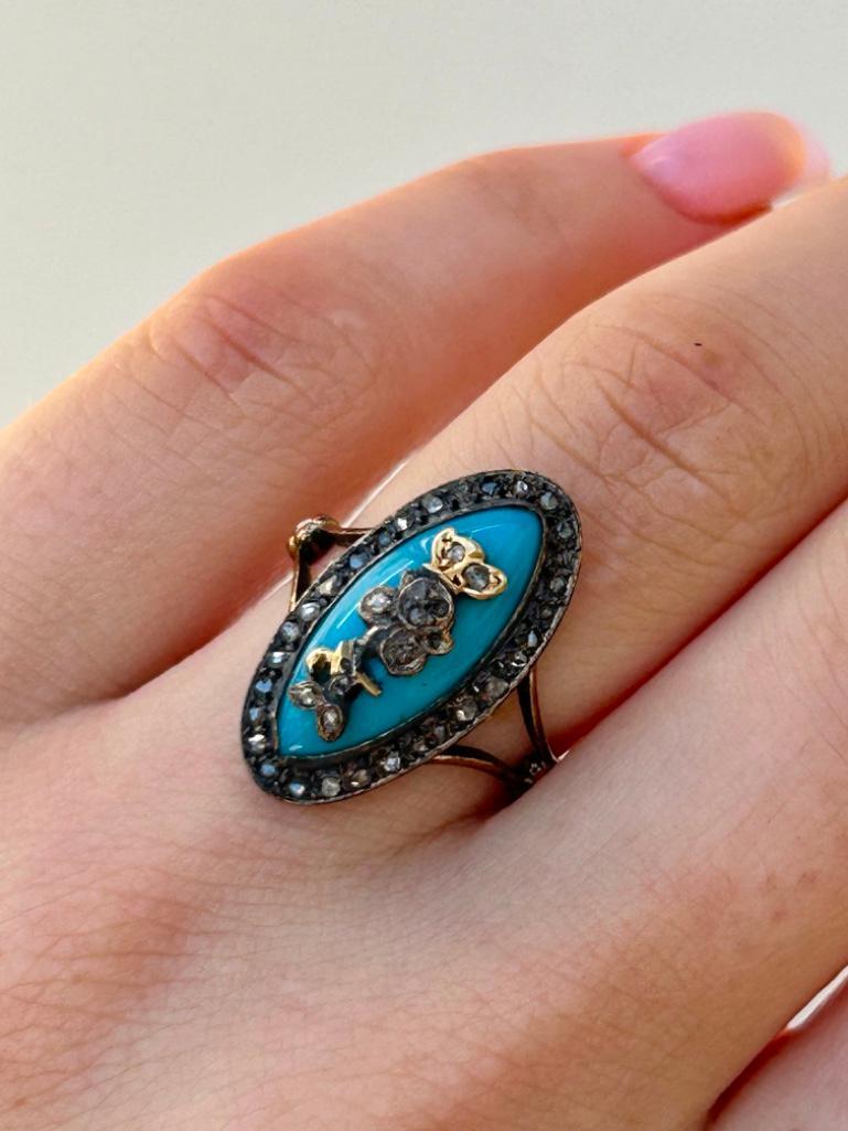 Amazing Antique Rose Cut Diamond and Blue Enamel Panel Ring in Gold - Image 3 of 8