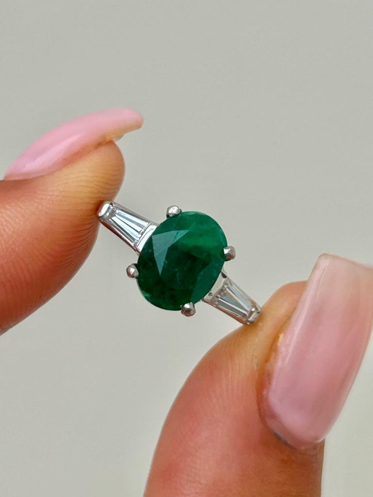 Wonderful Platinum Emerald Ring with Baguette Diamond Shoulders