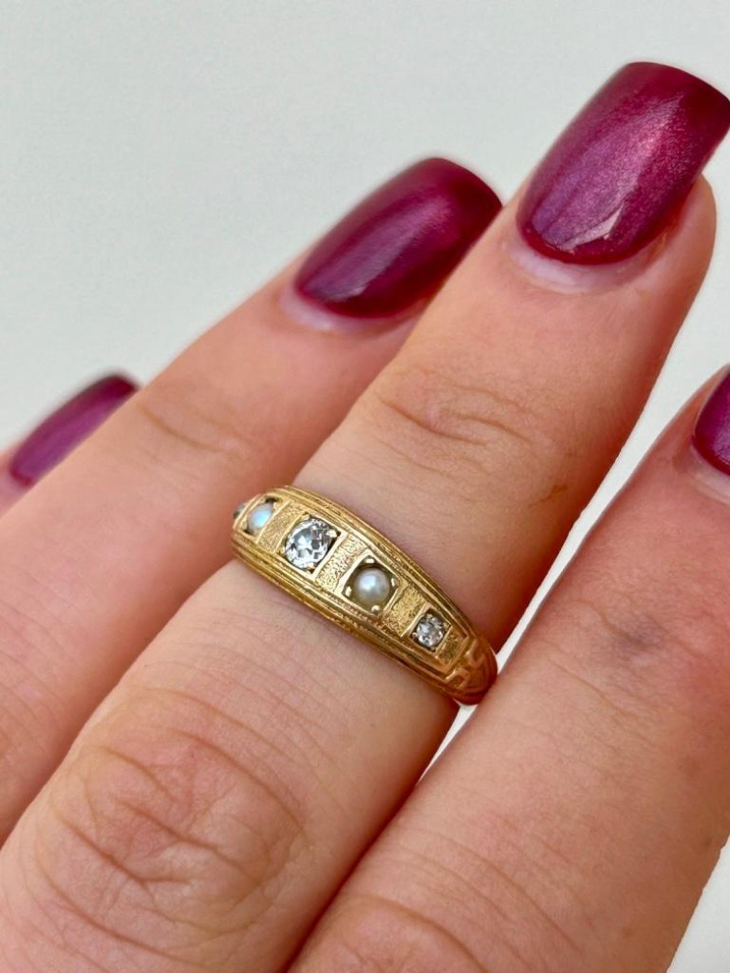 Antique 18ct Yellow Gold Diamond and Pearl Ring - Image 3 of 7