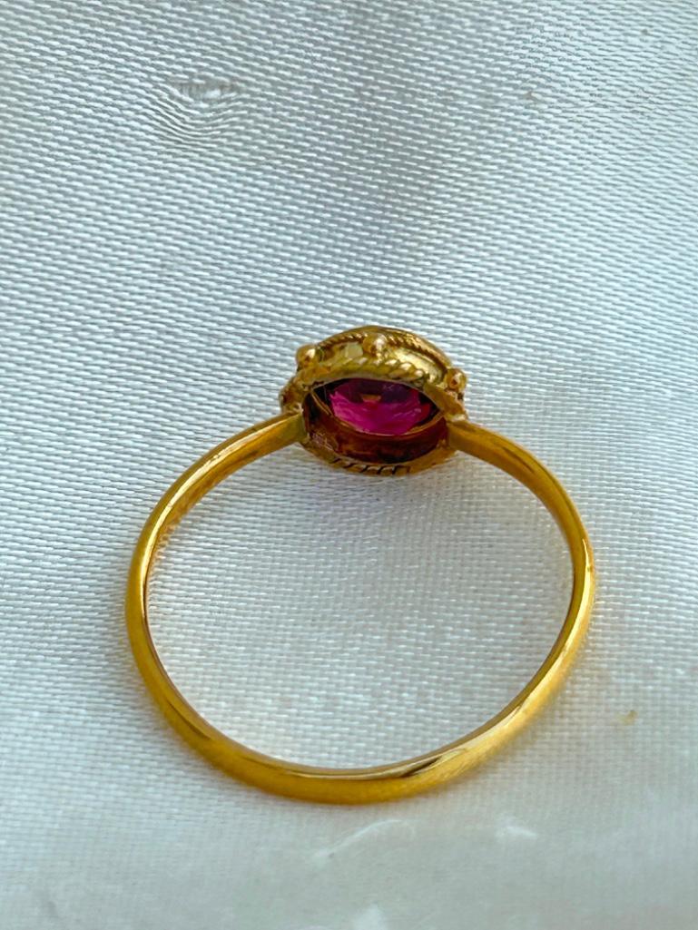 Antique 9ct Gold Garnet Ring - Image 5 of 5