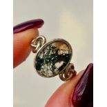 Antique Moss Agate 9ct Gold Ring with Lovers Knot Shoulder Details