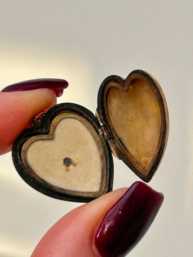 Wonderful Cameo Heart Locket Pendant - Image 2 of 4