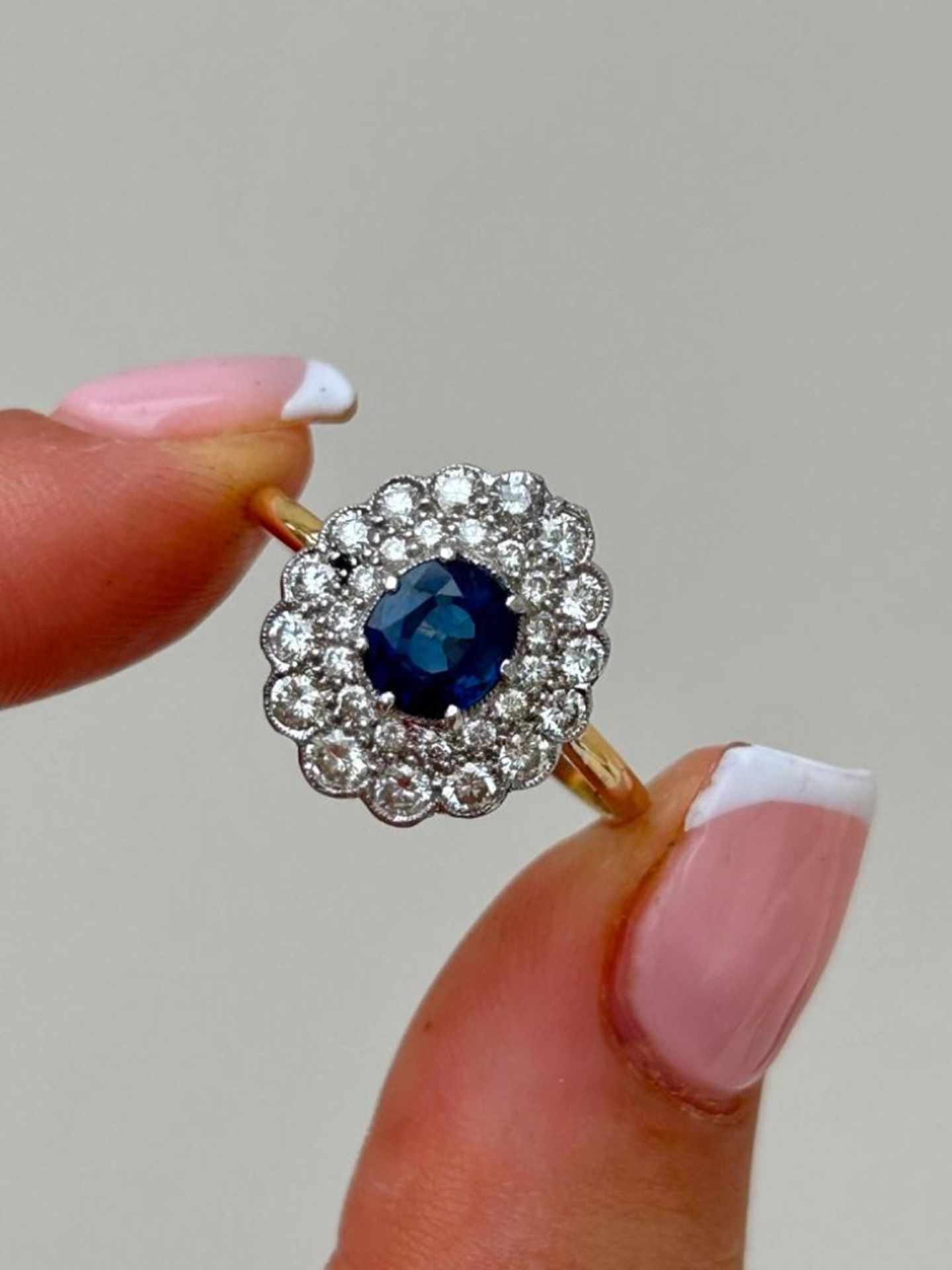 Large 18ct Yellow Gold Sapphire and Diamond Cluster Ring