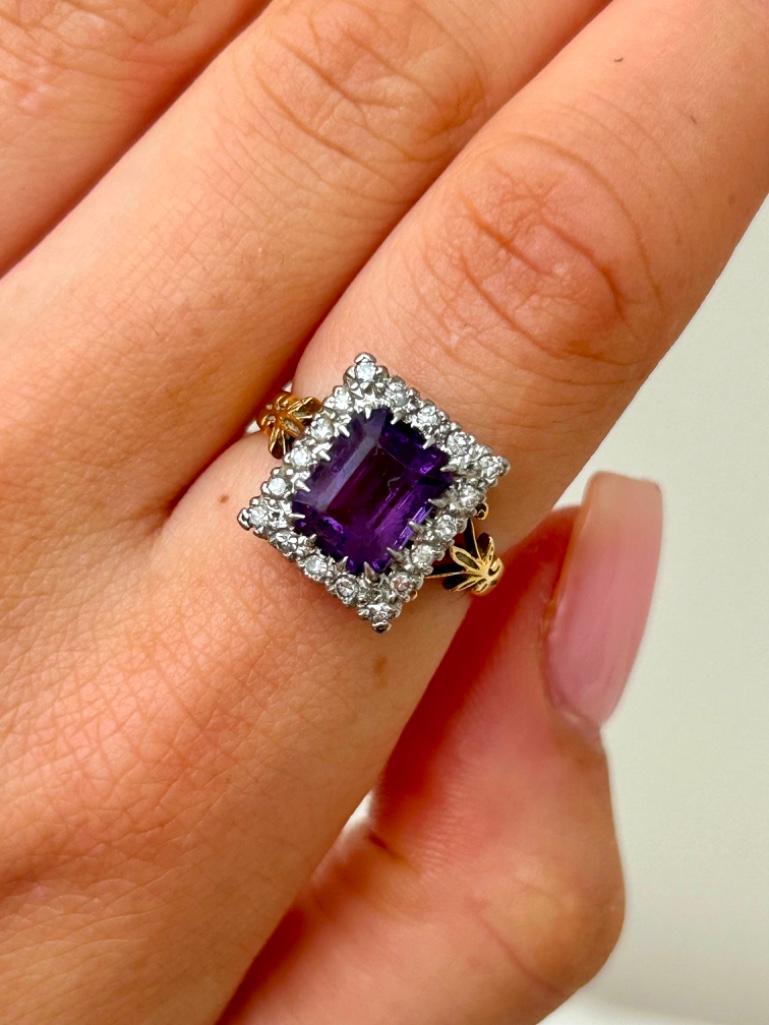 18ct Yellow Gold and Platinum Set Amethyst and Diamond Ring - Image 3 of 9