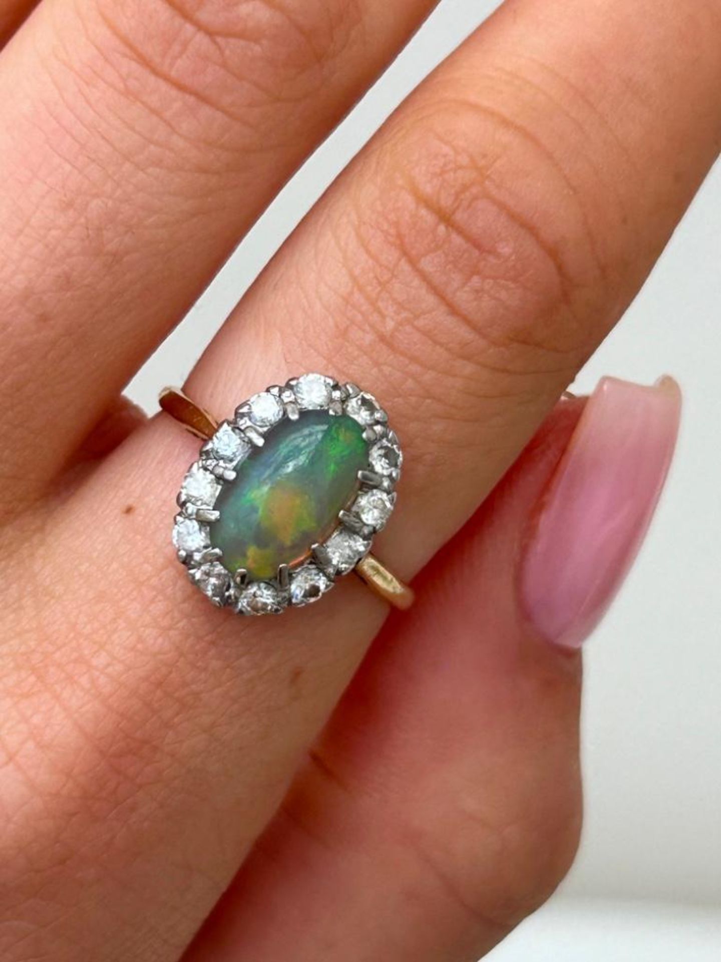 Antique Gold Opal and Diamond Ring - Image 3 of 8