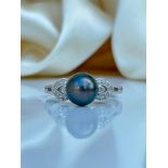 14ct White Gold South Sea Pearl and Diamond Ring