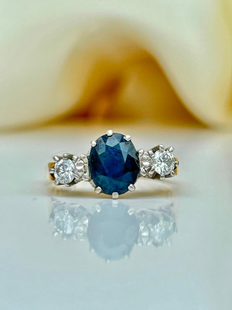 Chunky Sapphire and Diamond 3 Stone Ring in 18ct Yellow Gold
