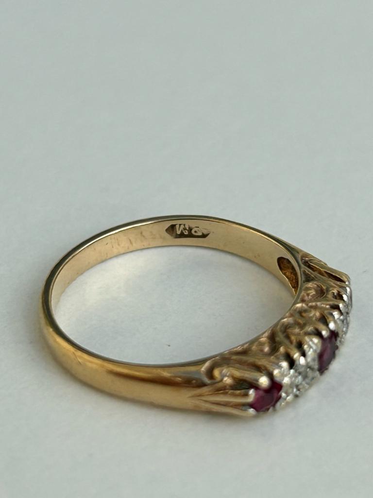 Ruby and Diamond 5 Stone Ring in Yellow Gold - Image 7 of 8