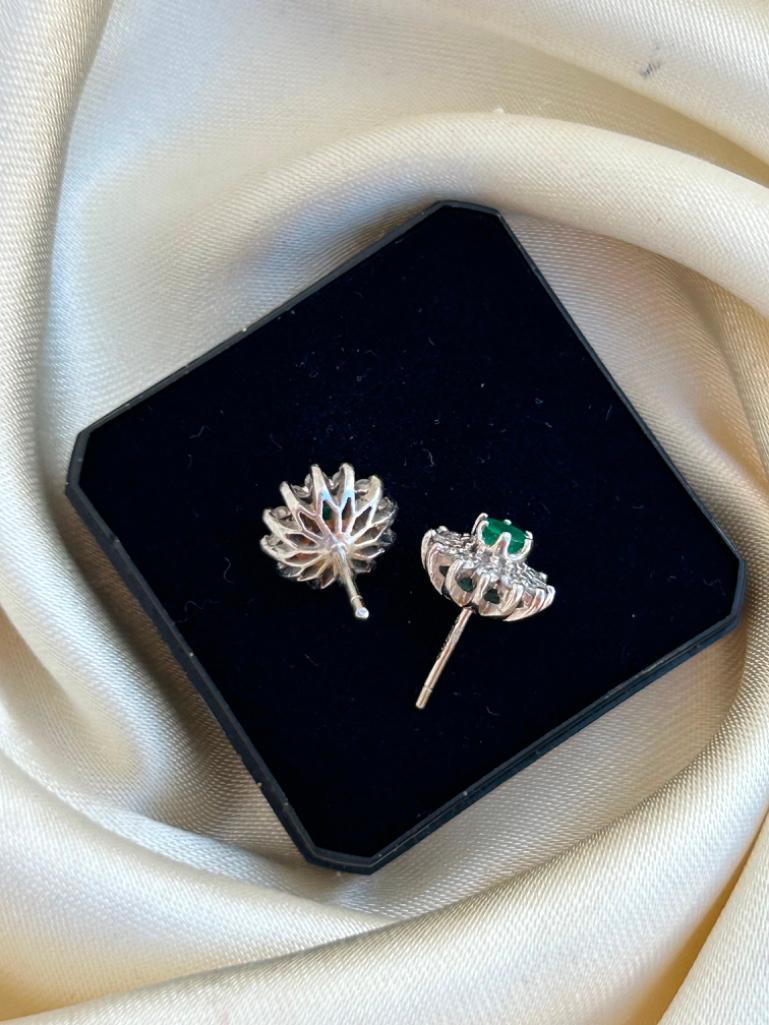 Outstanding 18ct White Gold Emerald and Diamond Flower Large Cluster Earrings - Image 6 of 7
