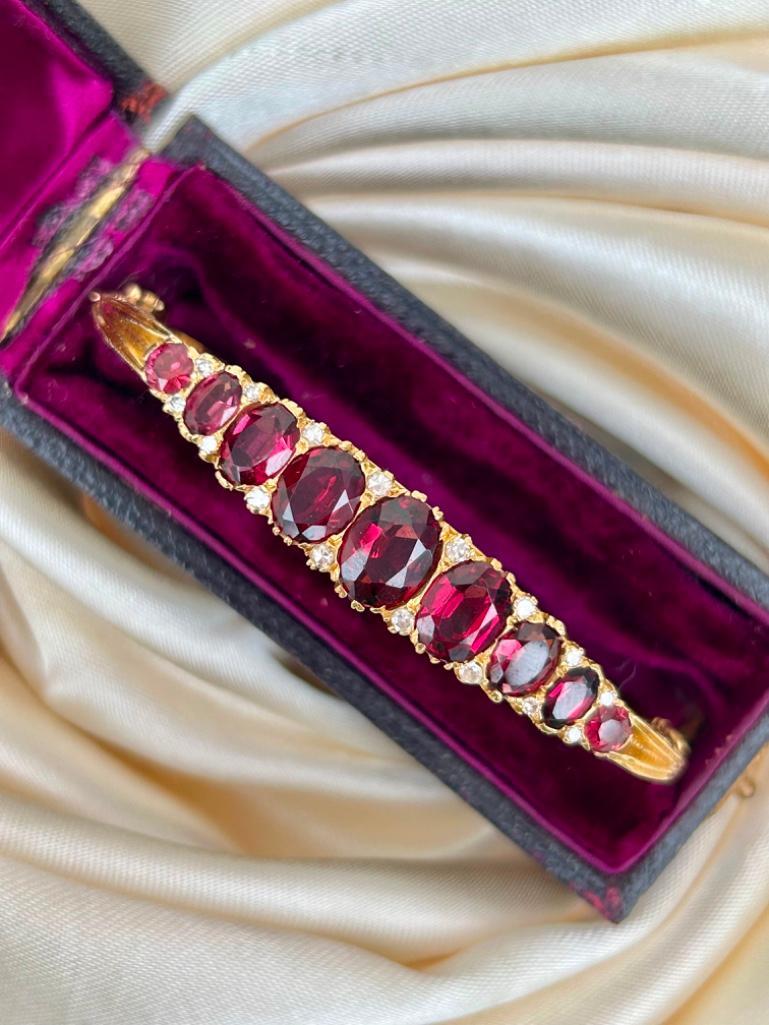 Antique Boxed 18ct Gold Tourmaline and Diamond Bangle - Image 6 of 10