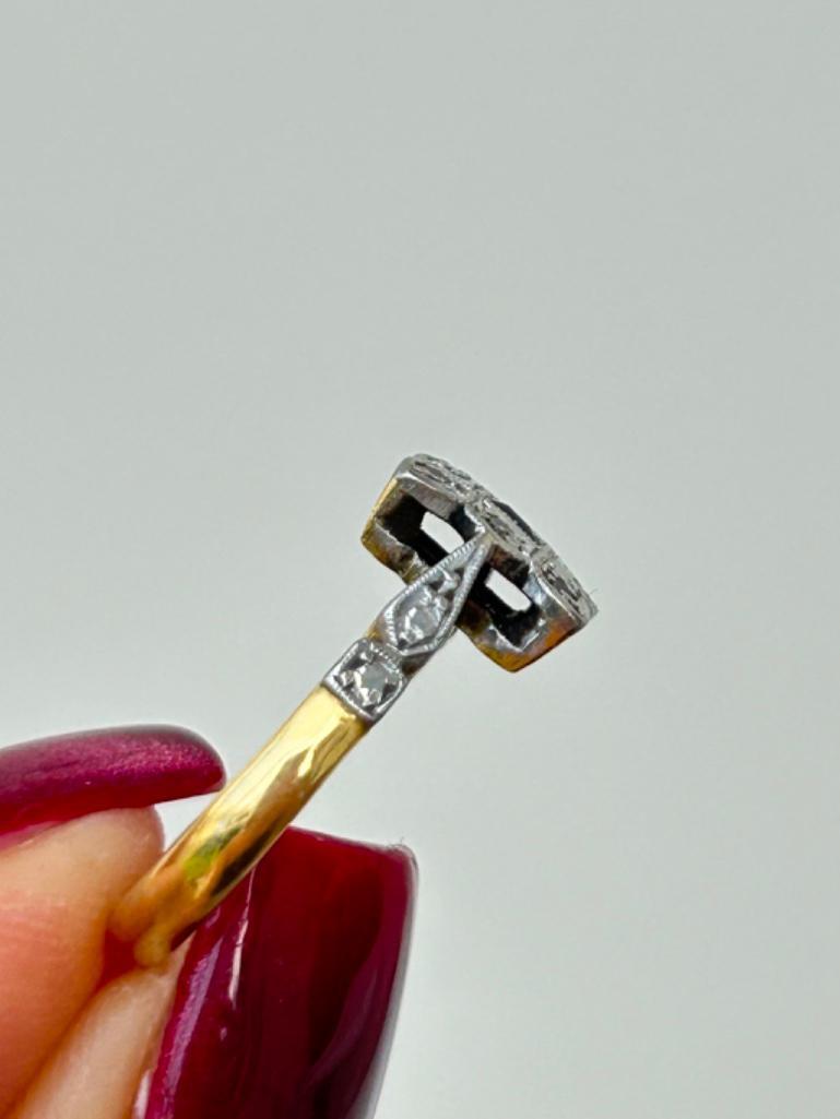 Sweet 18ct Yellow Gold and Platinum Sapphire and Diamond Square Ring - Image 8 of 8